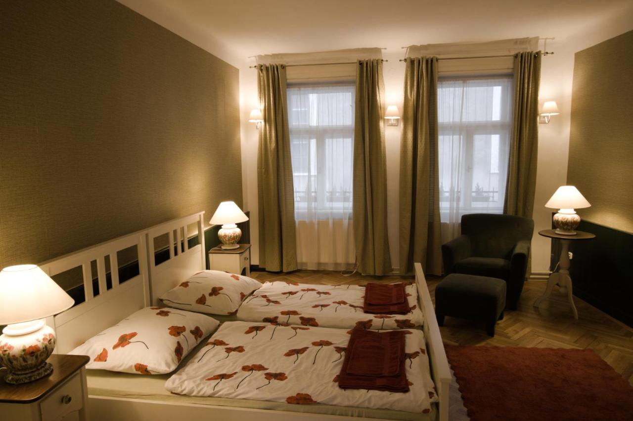 Ister Guesthouse Esztergom Exterior photo